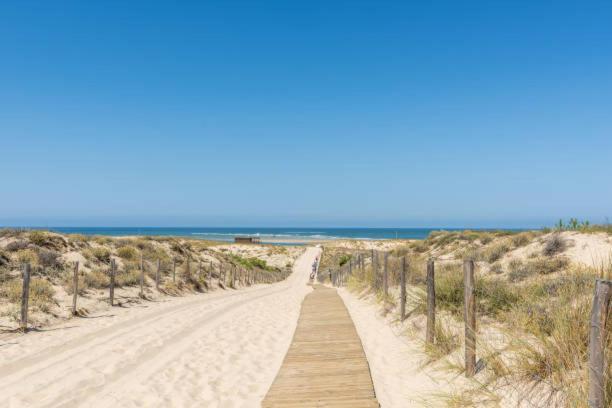 A La Brise Du Ferret Hotell Lège-Cap-Ferret Exteriör bild